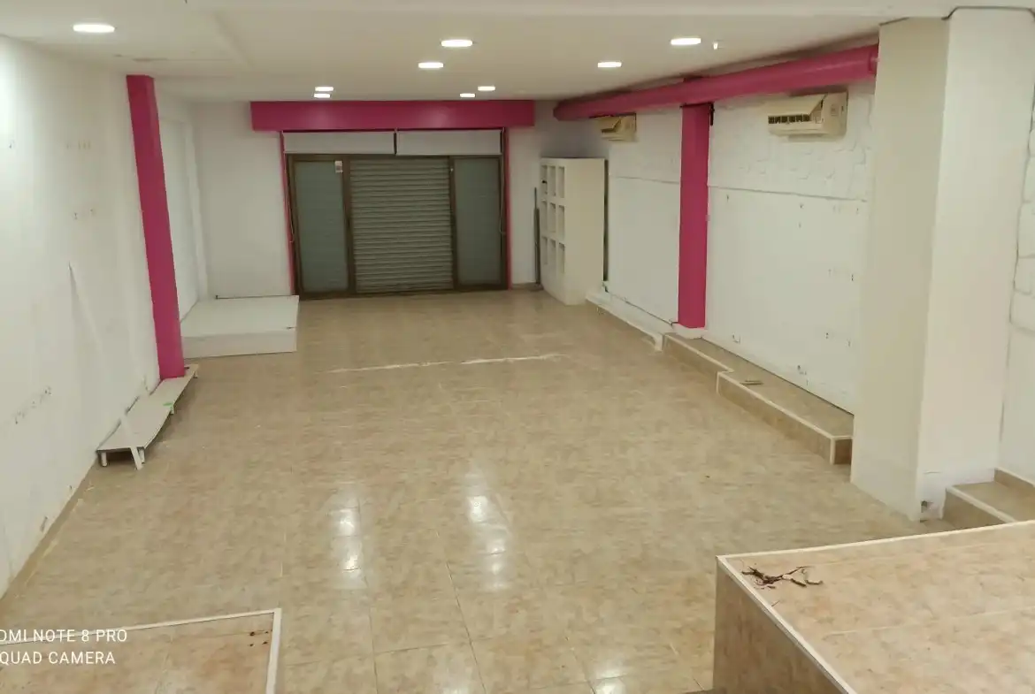 Local comercial en venda a Carrer de Pere Romeu
