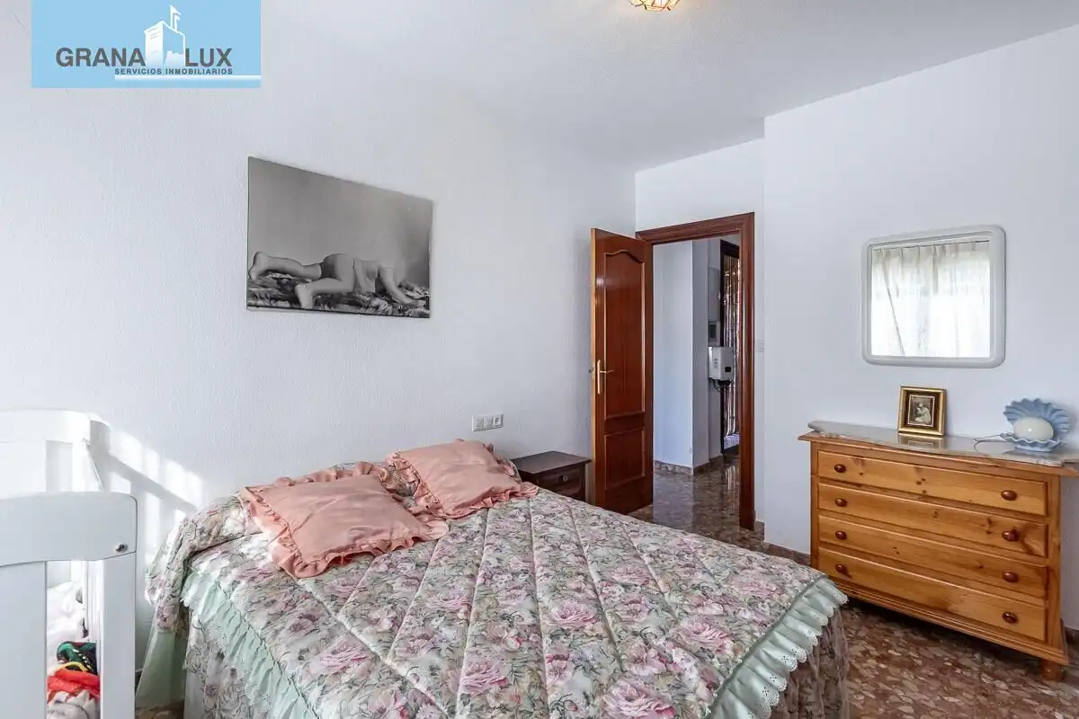 Chalet con piscina en venta en Calle Olmo, imagen 17