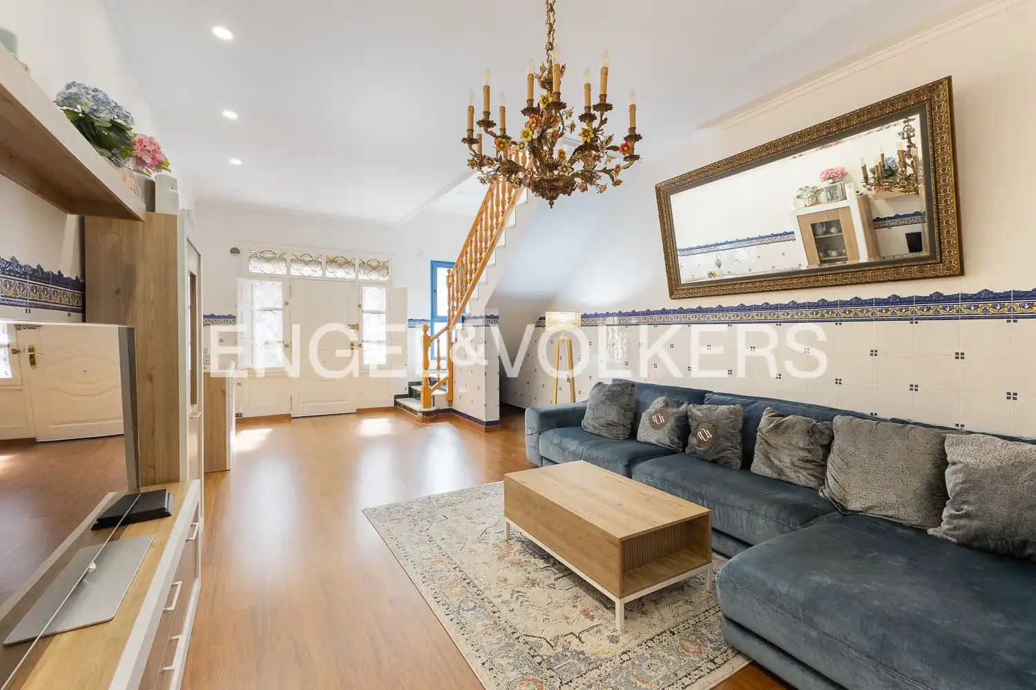 Sala de estar de Casa adosada en venta en Valencia con Aire acondicionado, Calefacción y Parquet