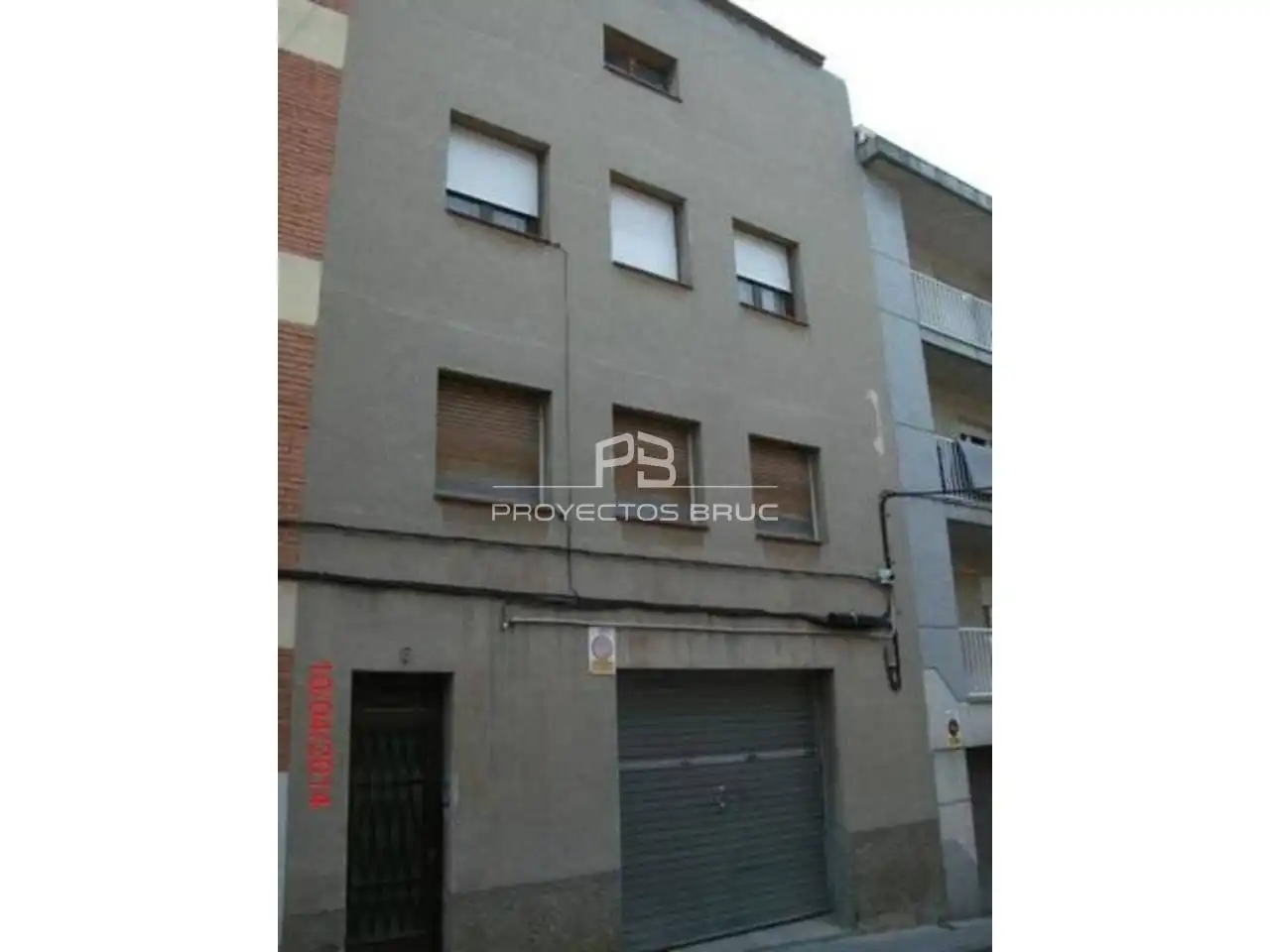Terraced house for sale in Calle Jacint Verdaguer