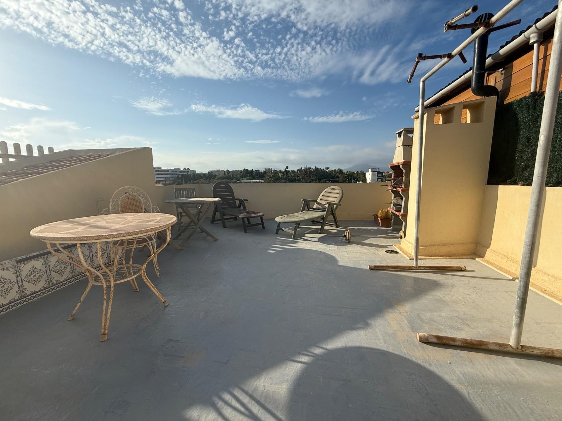 Terraza de Piso en venta en Sant Joan d'Alacant con Terraza, Balcón y Piscina comunitaria