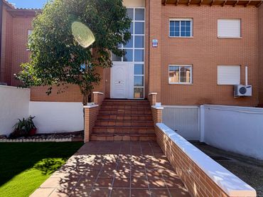 Villa avec jardin à vendre à Olías del Rey