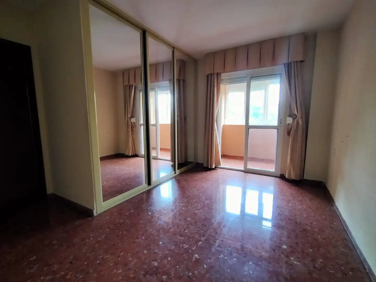 Bedroom of Flat for sale in Sevilla  with Air Conditioner and Terrace