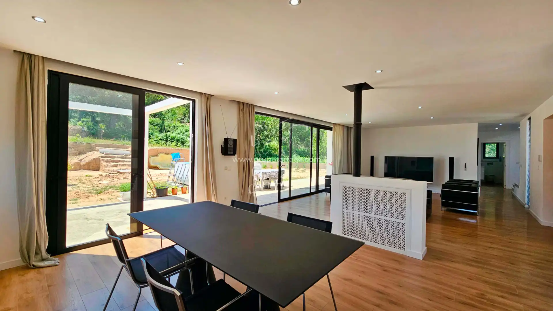 Sala d'estar de Casa o xalet en venda en Lloret de Mar amb Aire condicionat, Calefacció i Jardí privat