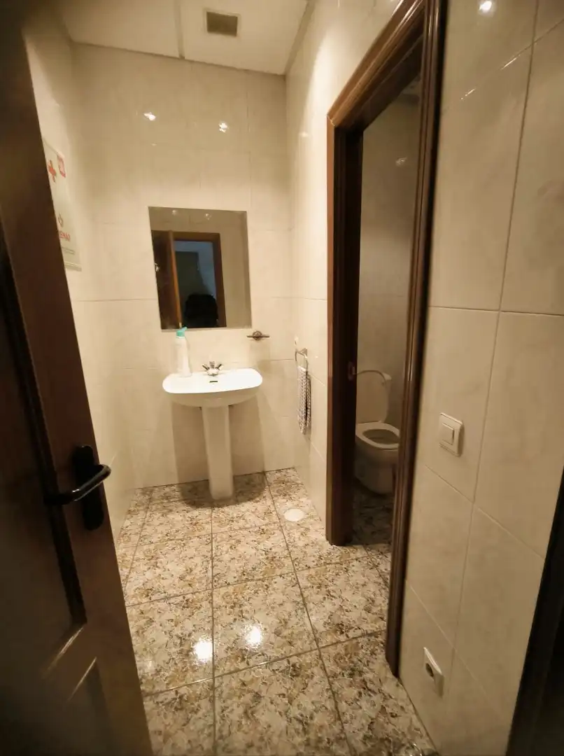 Bathroom of Industrial buildings for sale in Palencia  with Heating and Alarm