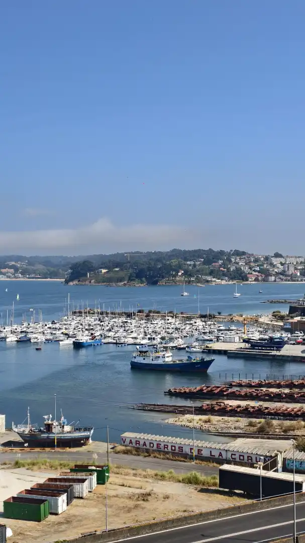 Piso en venta en Avenida de Oza, Los Castros - Castrillón