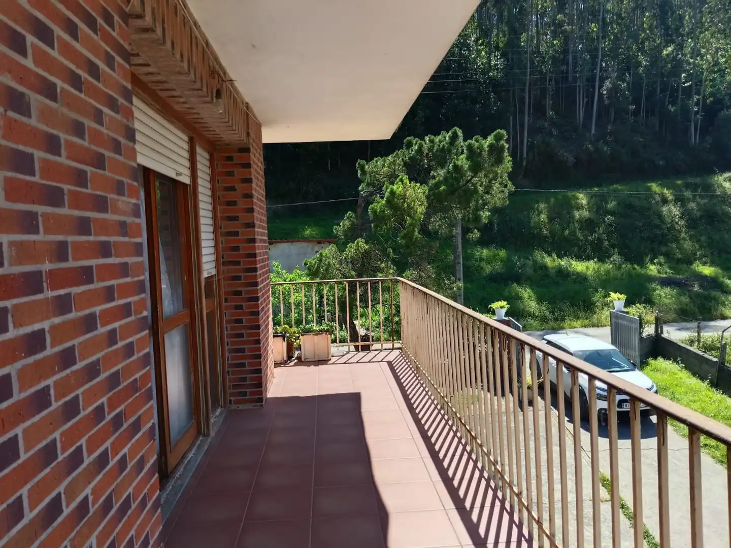 Terrassa de Casa o xalet en venda en Ampuero amb Jardí privat, Terrassa i Moblat