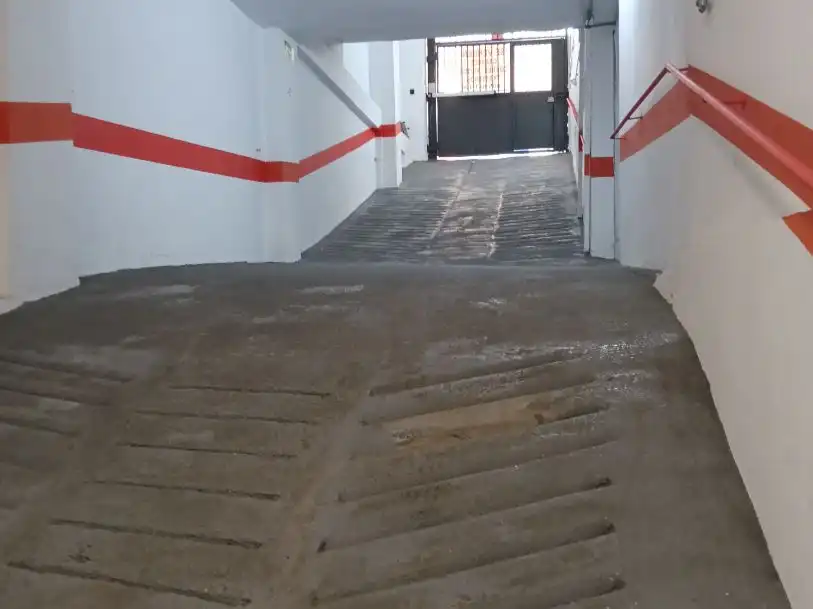Garage for rent in Santa Cruz de Tenerife  with Alarm