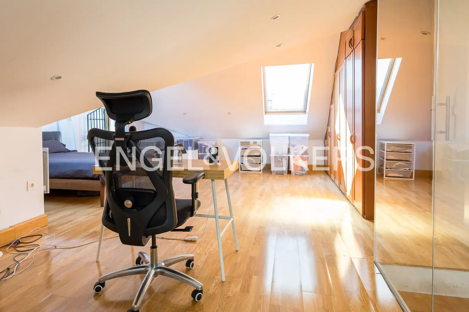Flat for sale in Madrid  with Air Conditioner, Heating and Terrace