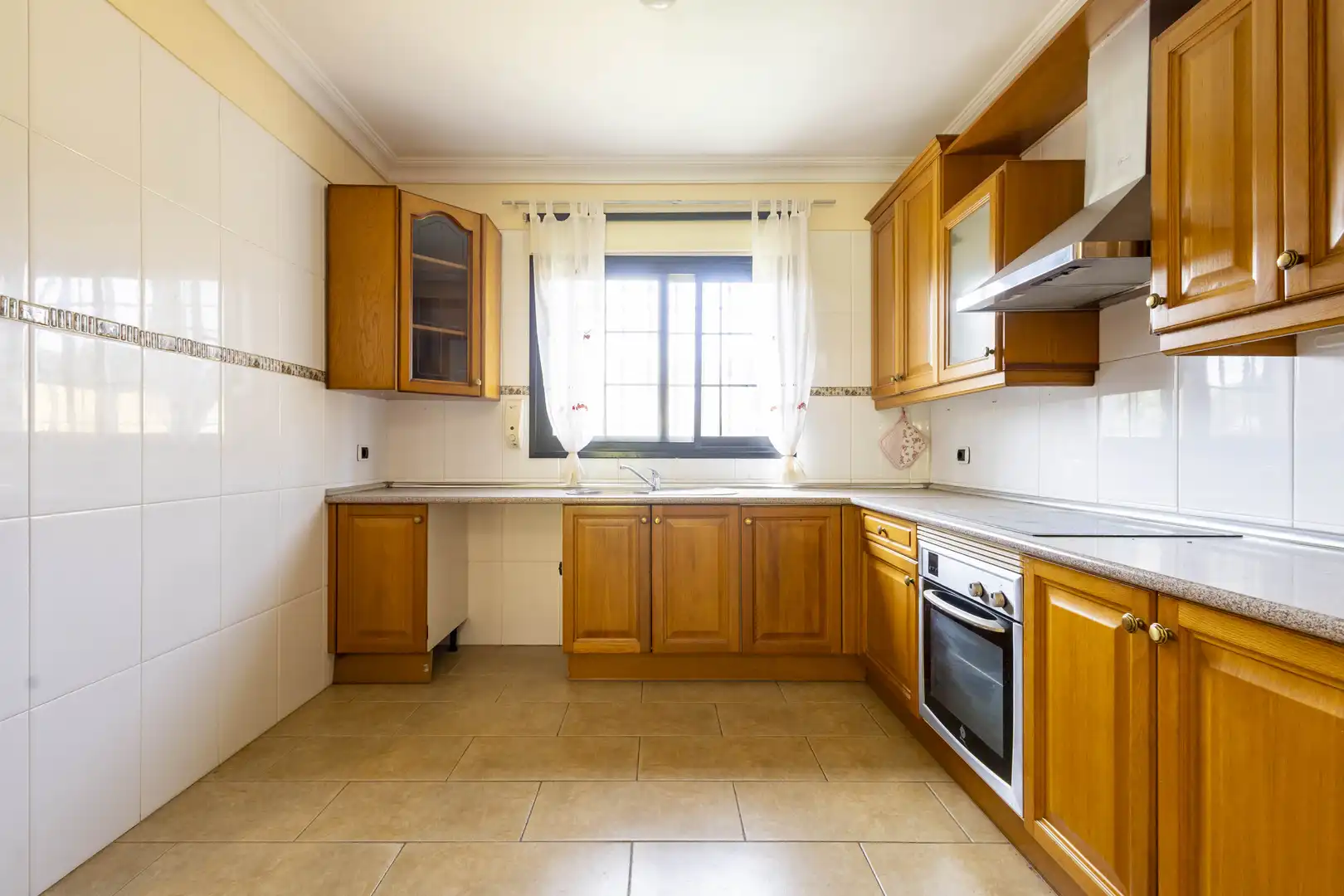 Cocina de Casa adosada en venta en San Cristóbal de la Laguna con Jardín privado y Trastero