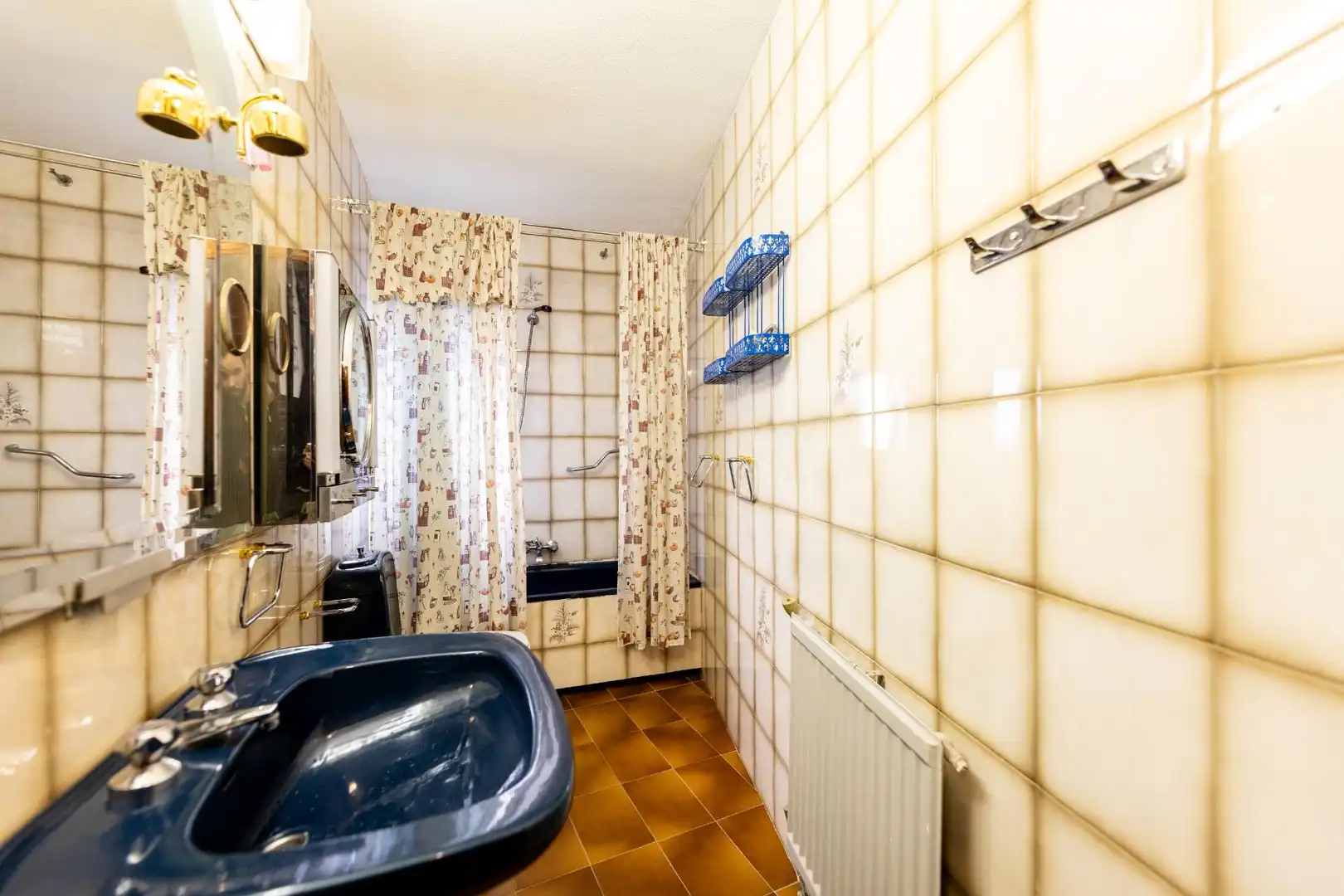 Bathroom of Houses for sale in Fresnedillas de la Oliva  with Heating