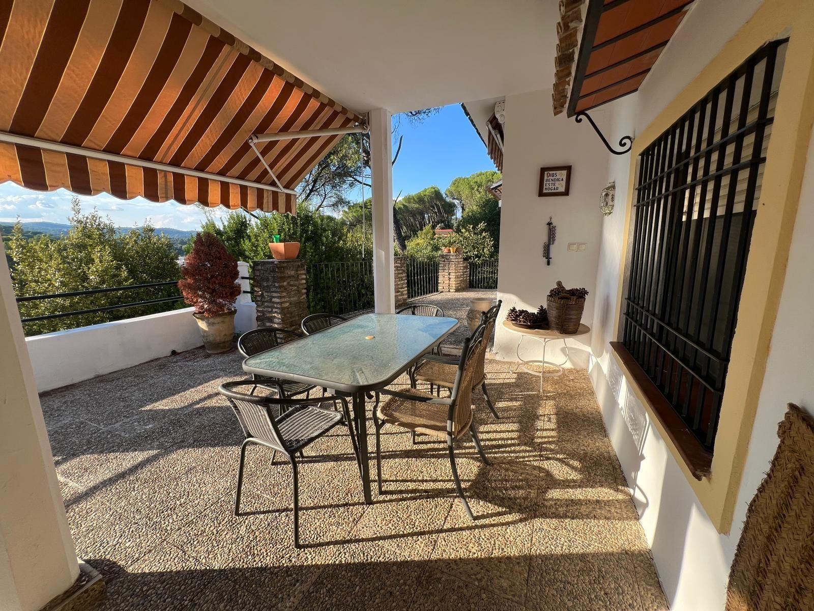 Terrace of House or chalet for sale in  Córdoba Capital  with Air Conditioner, Heating and Private garden