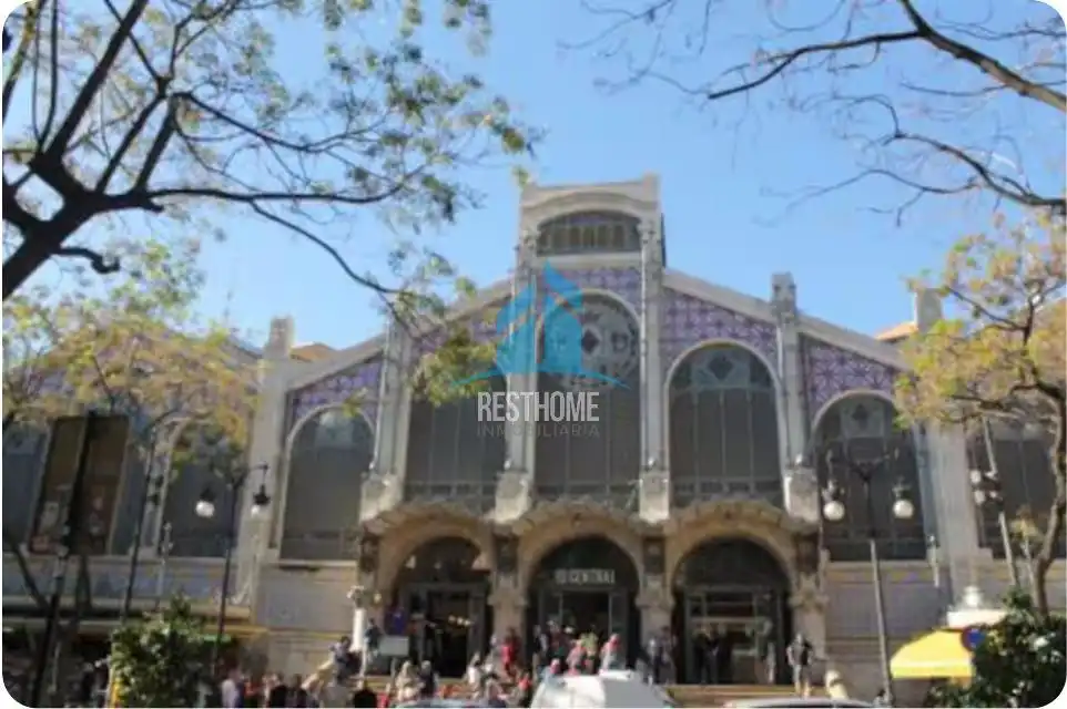 Exterior view of Houses for sale in Valencia  with Air Conditioner, Terrace and Furnished