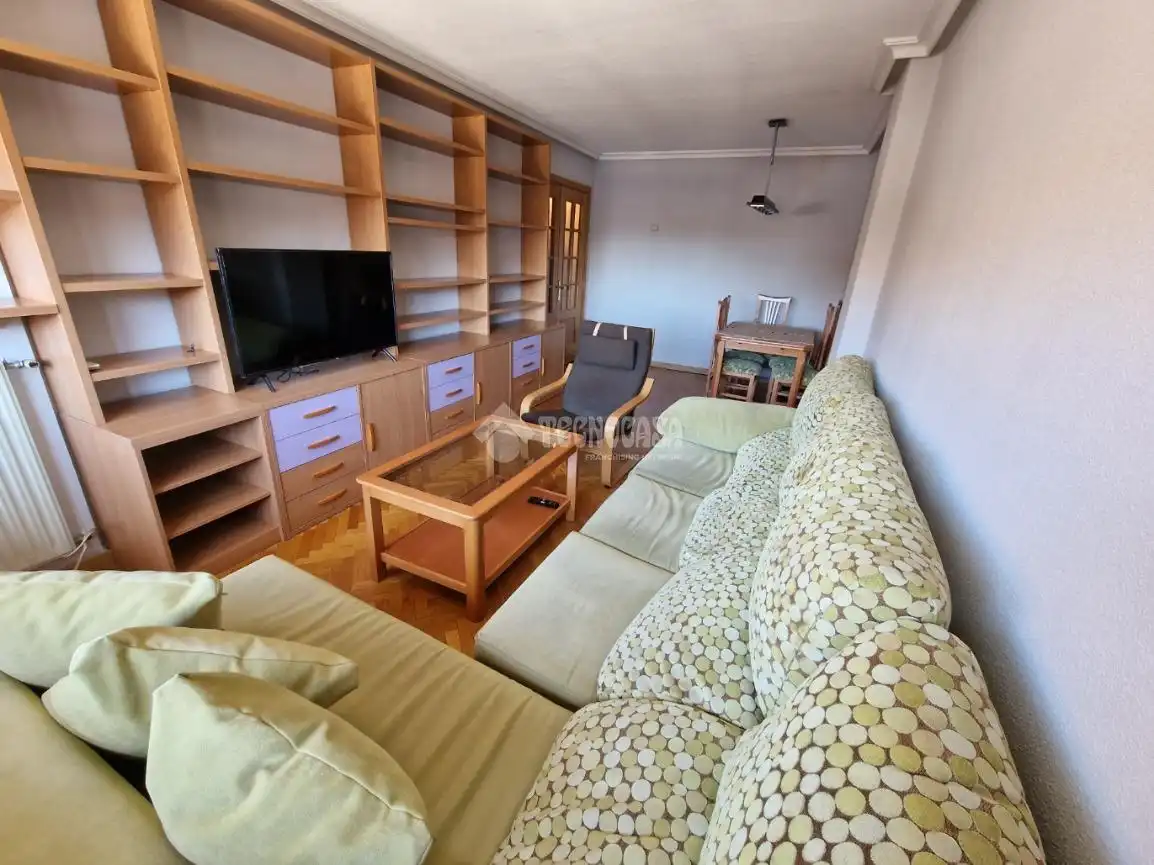 Sala d'estar de Pis de lloguer en Alcorcón amb Aire condicionat, Calefacció i Parquet