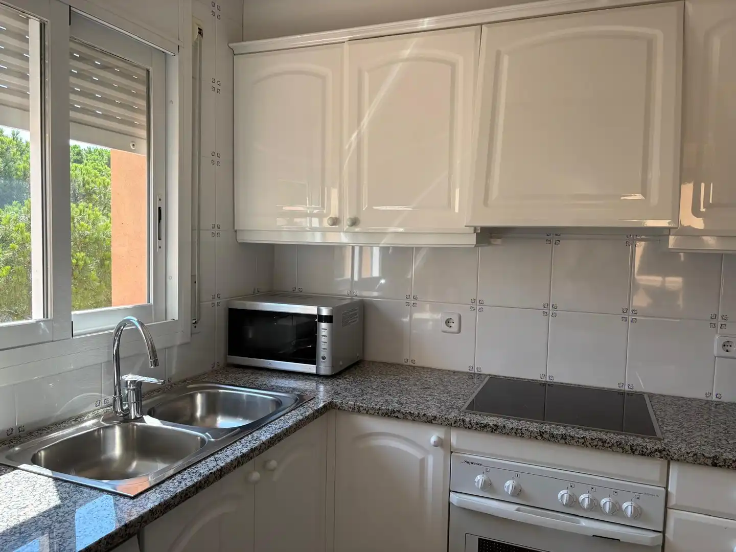 Kitchen of Flat for sale in Pals  with Air Conditioner, Heating and Terrace