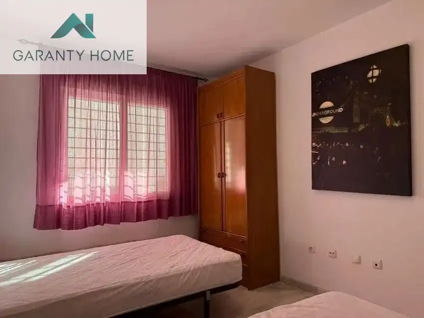 Habitación de Piso en venta en Málaga con Aire acondicionado, Trastero y Amueblado