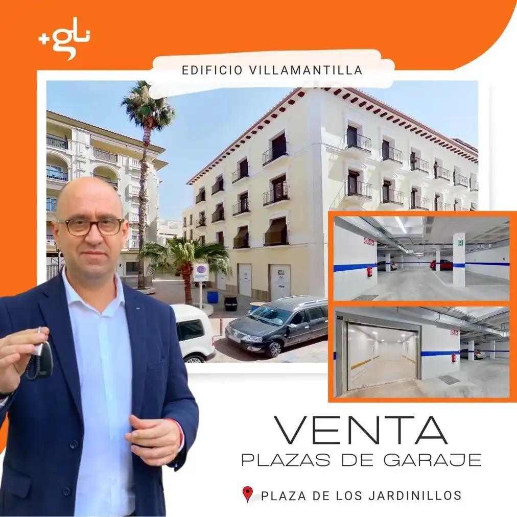 Aparcament en venda a Plaza JARDINILLOS 1