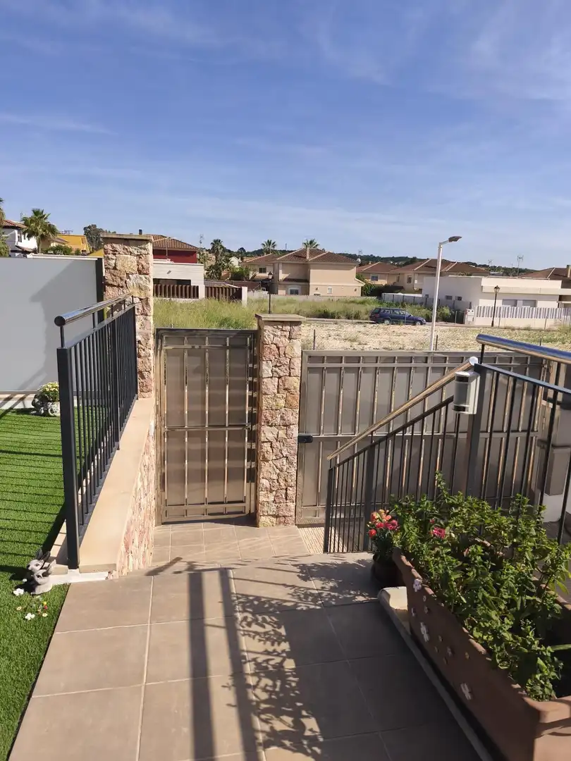 Vista exterior de Casa o chalet en venta en Molina de Segura con Aire acondicionado, Calefacción y Jardín privado