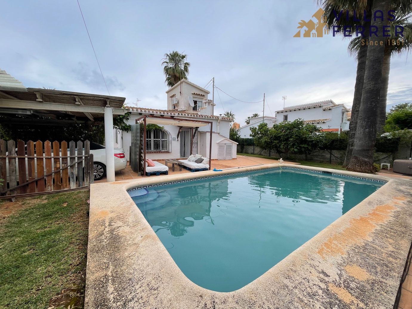 Exterior view of House or chalet for sale in Dénia  with Air Conditioner, Heating and Private garden