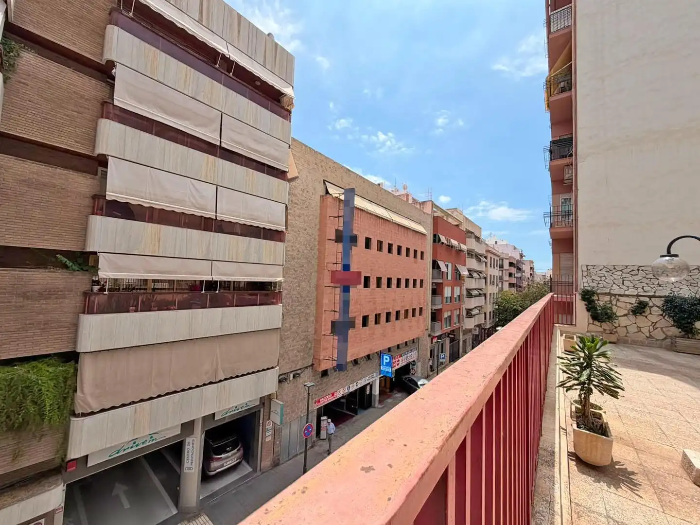 Vista exterior de Pis en venda en Alicante / Alacant amb Aire condicionat, Terrassa i Traster