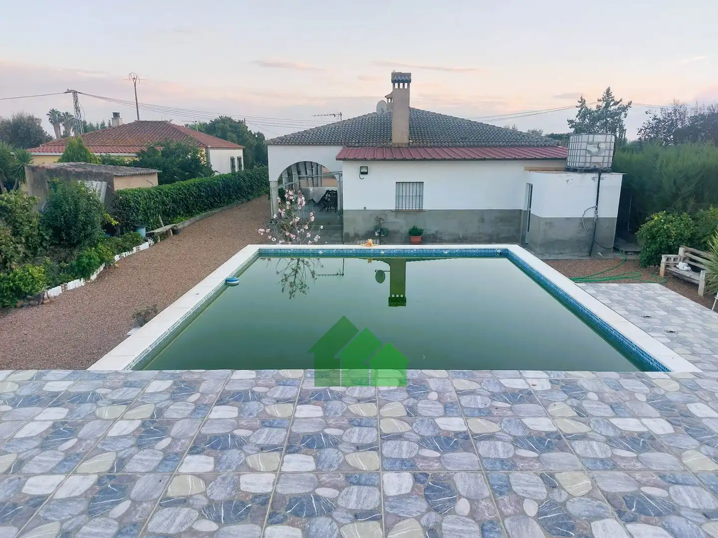 Piscina de Casa o xalet en venda en Montijo amb Traster, Piscina i TV
