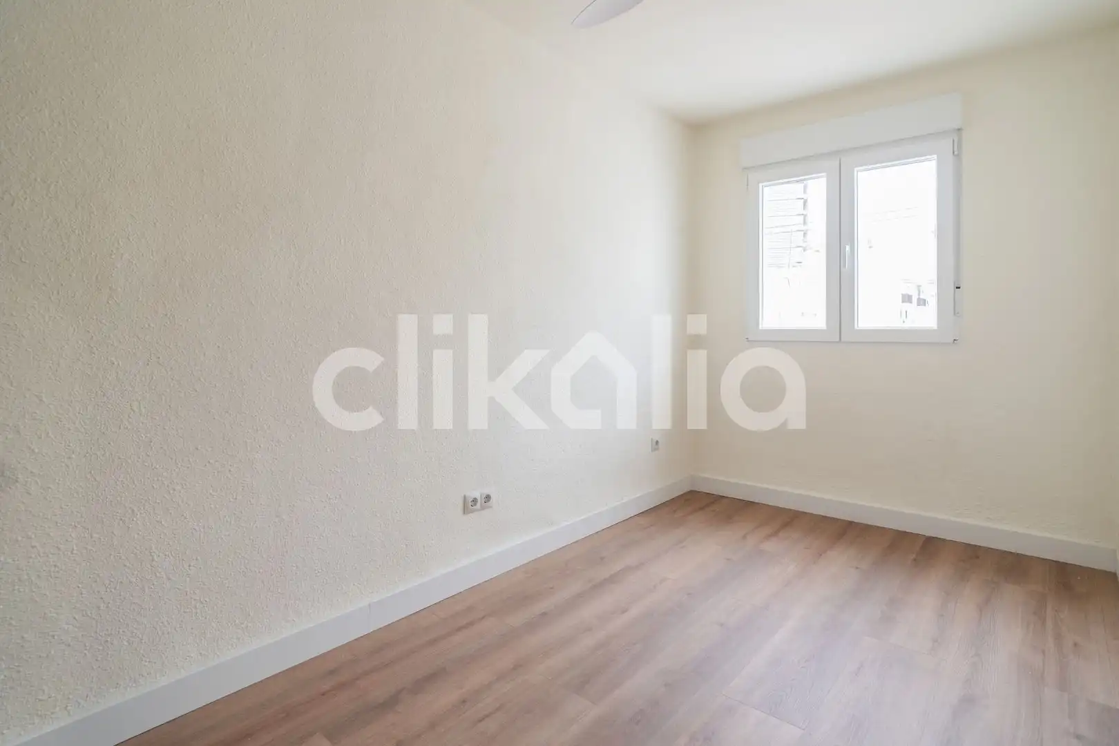 Schlafzimmer von Wohnung zur Miete in Valencia