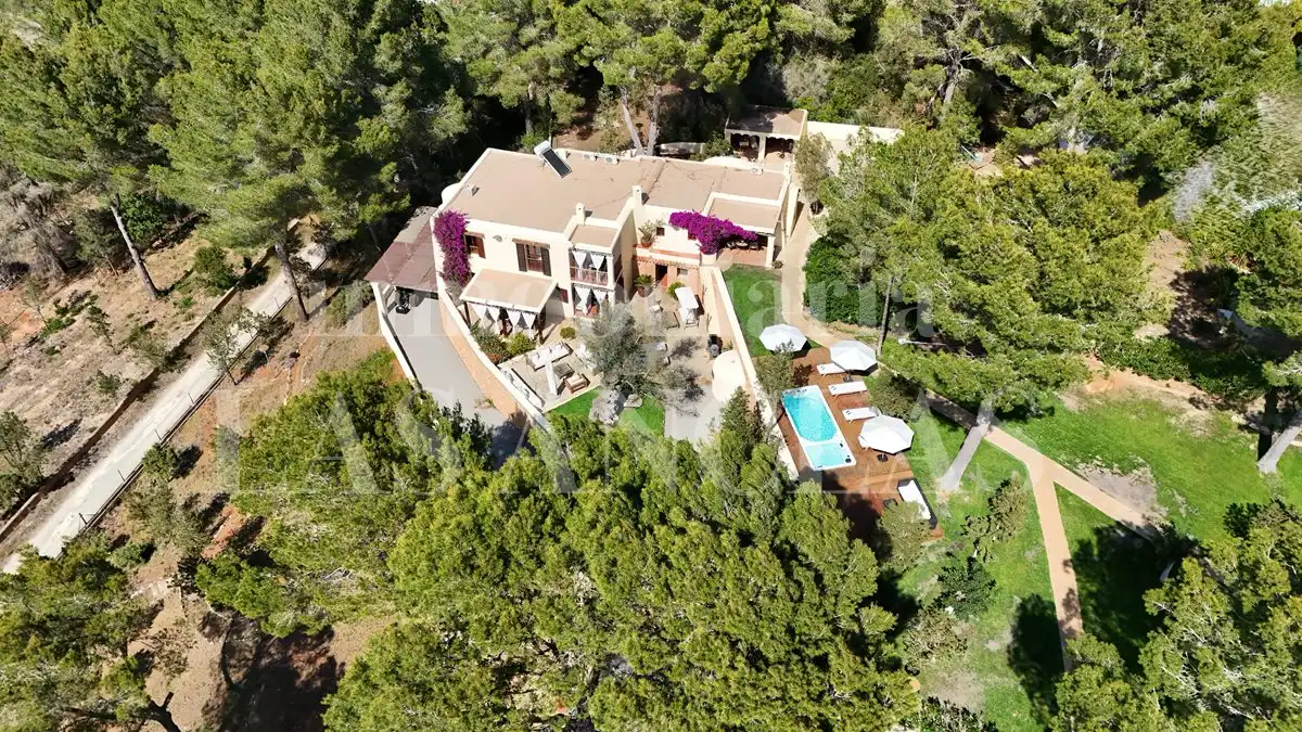 Casa rústica amb piscina en venda a Sant Antoni de Portmany, imagen 5