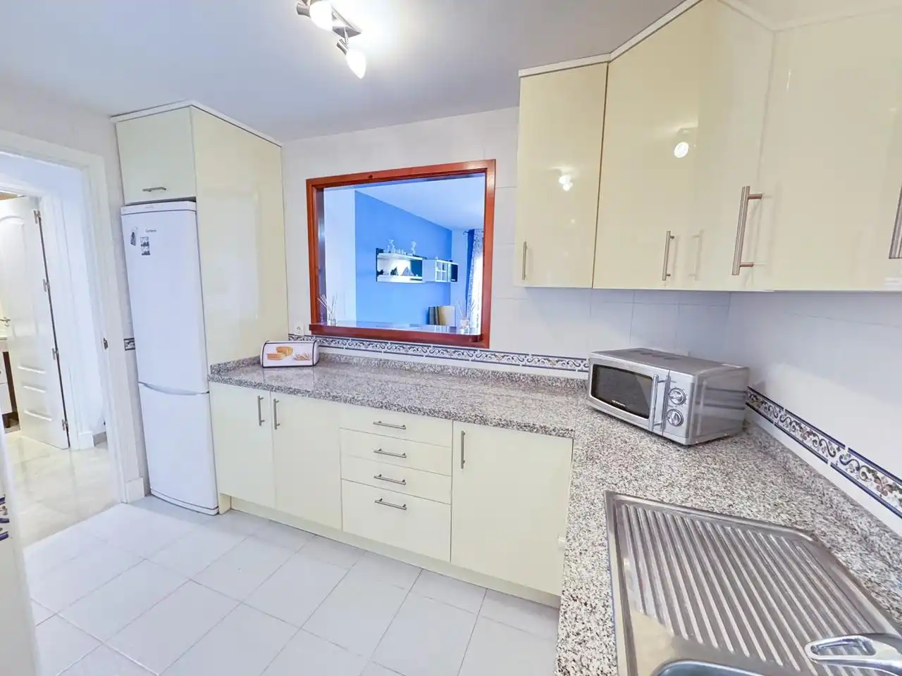 Cocina de Apartamento en venta en Manilva con Aire acondicionado, Calefacción y Terraza