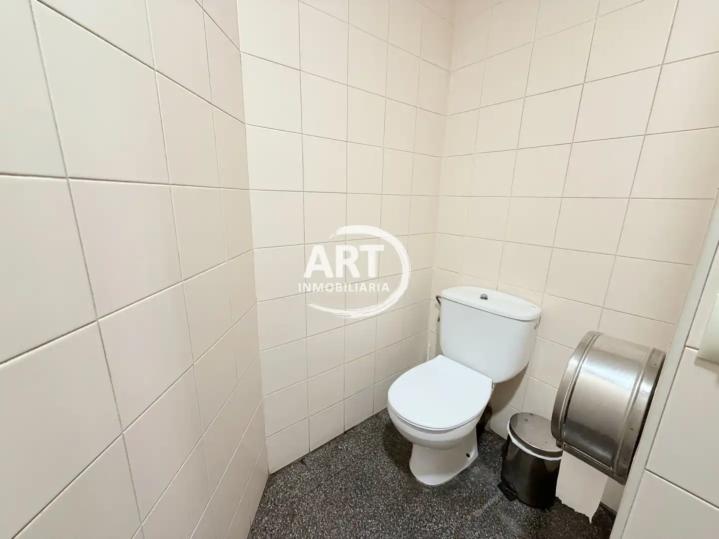 Baño de Local en traspaso en Bétera con Aire acondicionado
