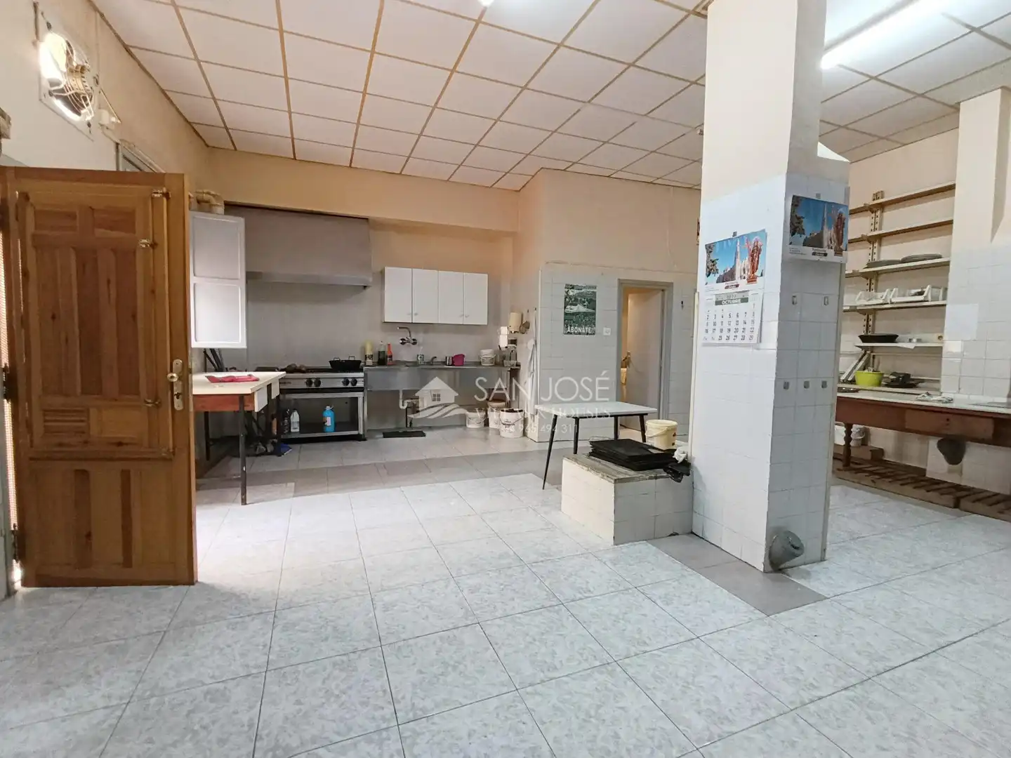 Local comercial en venda a Novelda