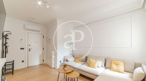 Foto 2 von Wohnung zur Miete in C. de Narváez, Ibiza de Madrid, Madrid Capital