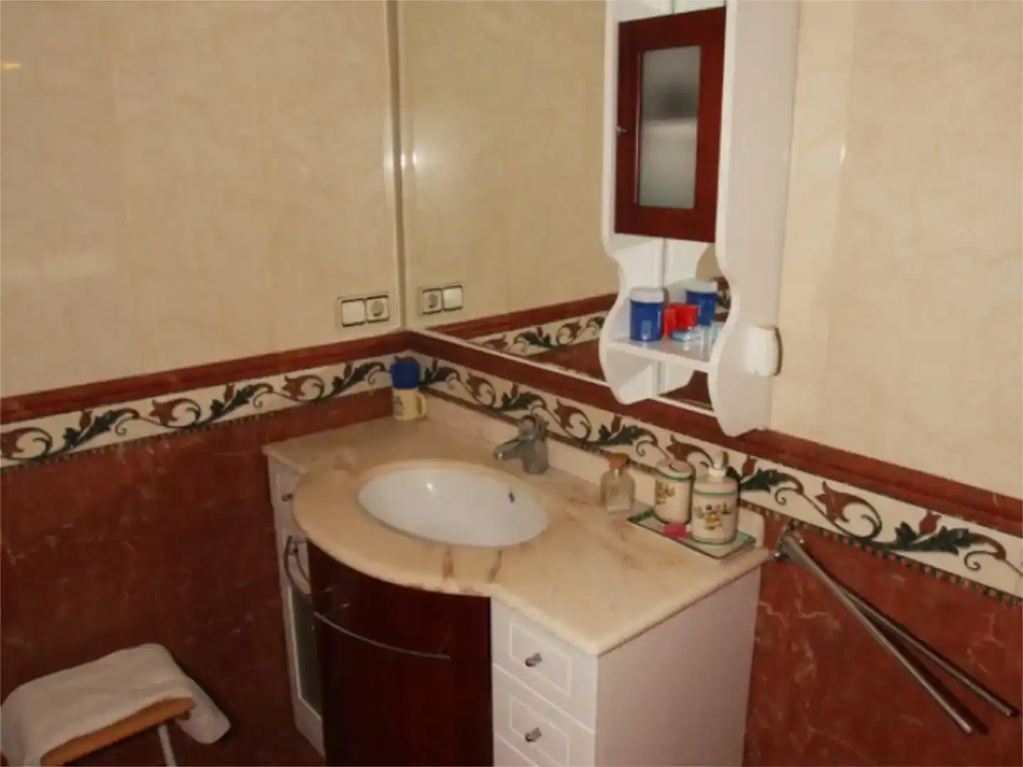Bany de Casa o xalet en venda en Alzira amb Aire condicionat, Piscina i Balcó