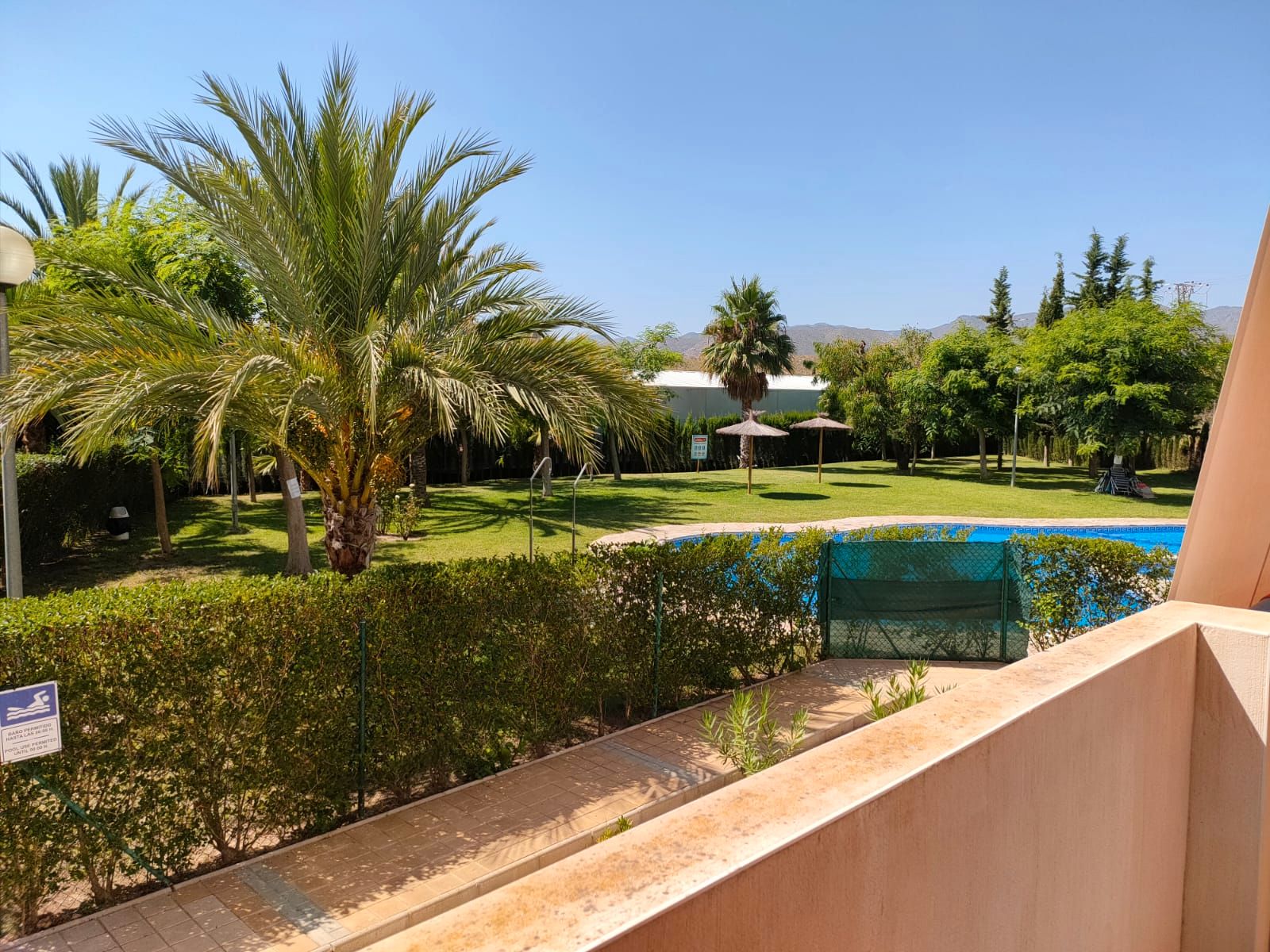Jardí de Pis de lloguer en Cartagena amb Moblat, Forn i Rentadora
