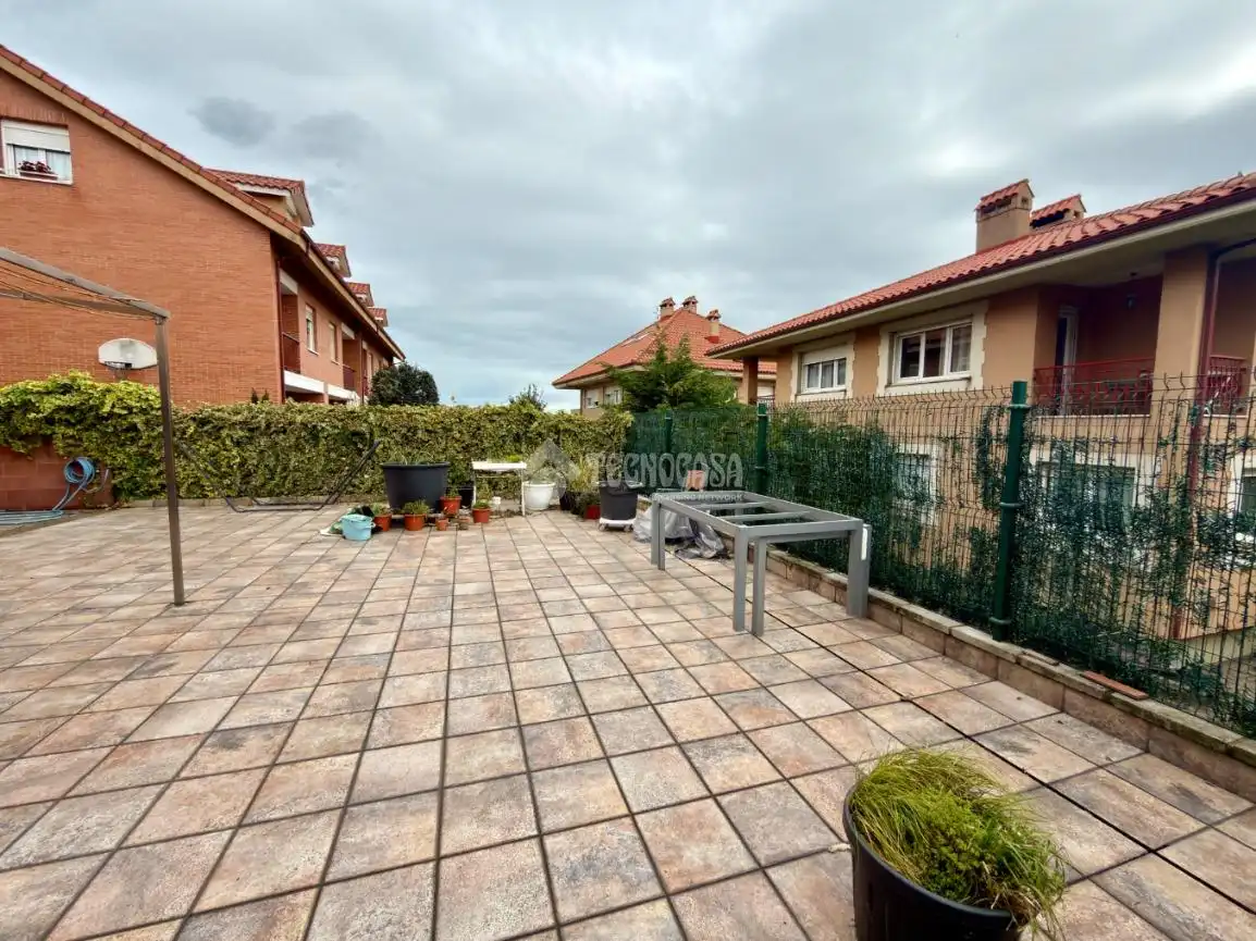 Terrace of Detached homes for sale in Camargo