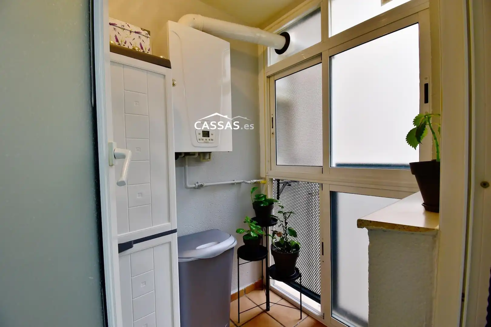Cocina de Piso en venta en Torrejón de Ardoz con Calefacción, Trastero y Piscina comunitaria