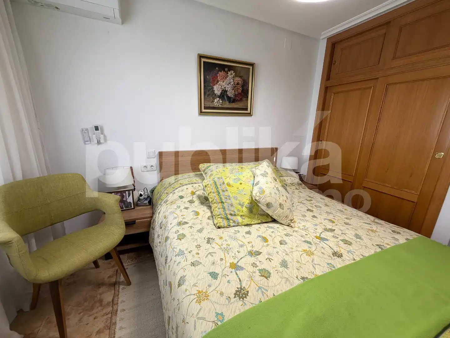 Dormitori de Pis en venda en Santa Pola amb Aire condicionat, Moblat i Balcó