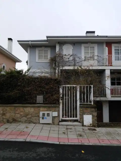 Vista exterior de Pis en venda en Santa Marta de Tormes