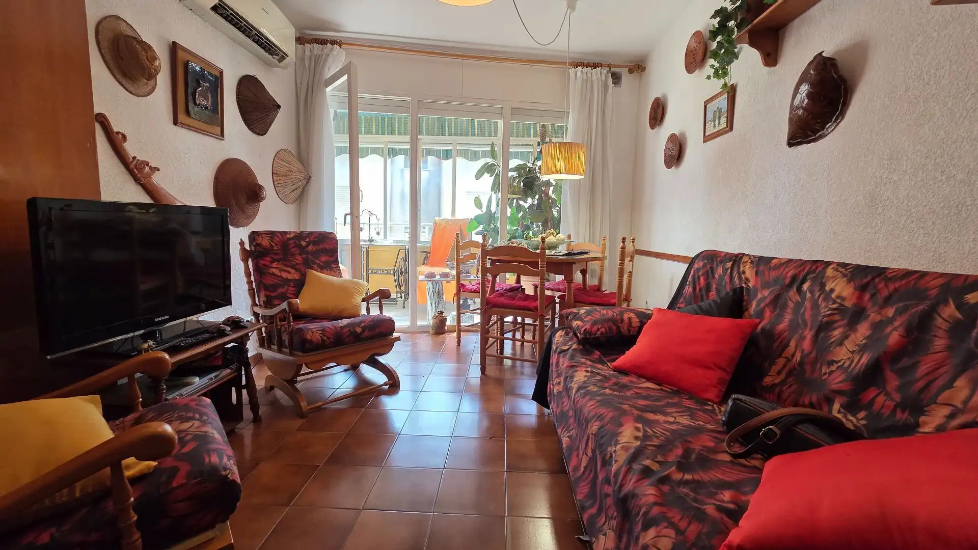Sala de estar de Piso en venta en Calafell con Aire acondicionado, Calefacción y Terraza