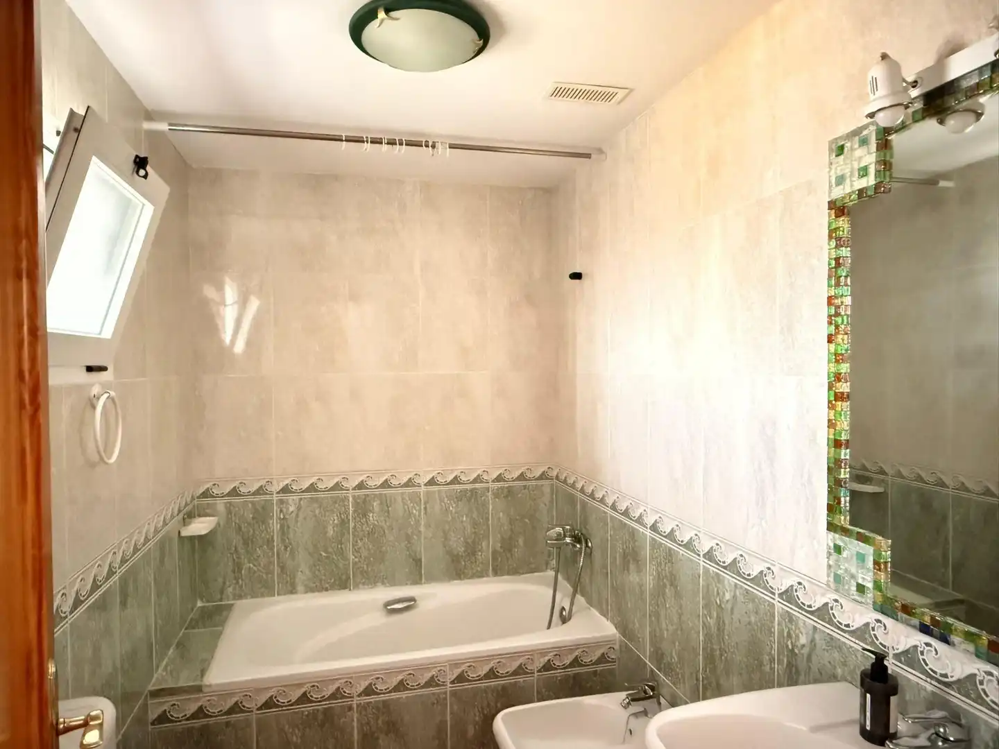 Baño de Casa adosada en venta en Moncofa con Terraza, Trastero y Balcón