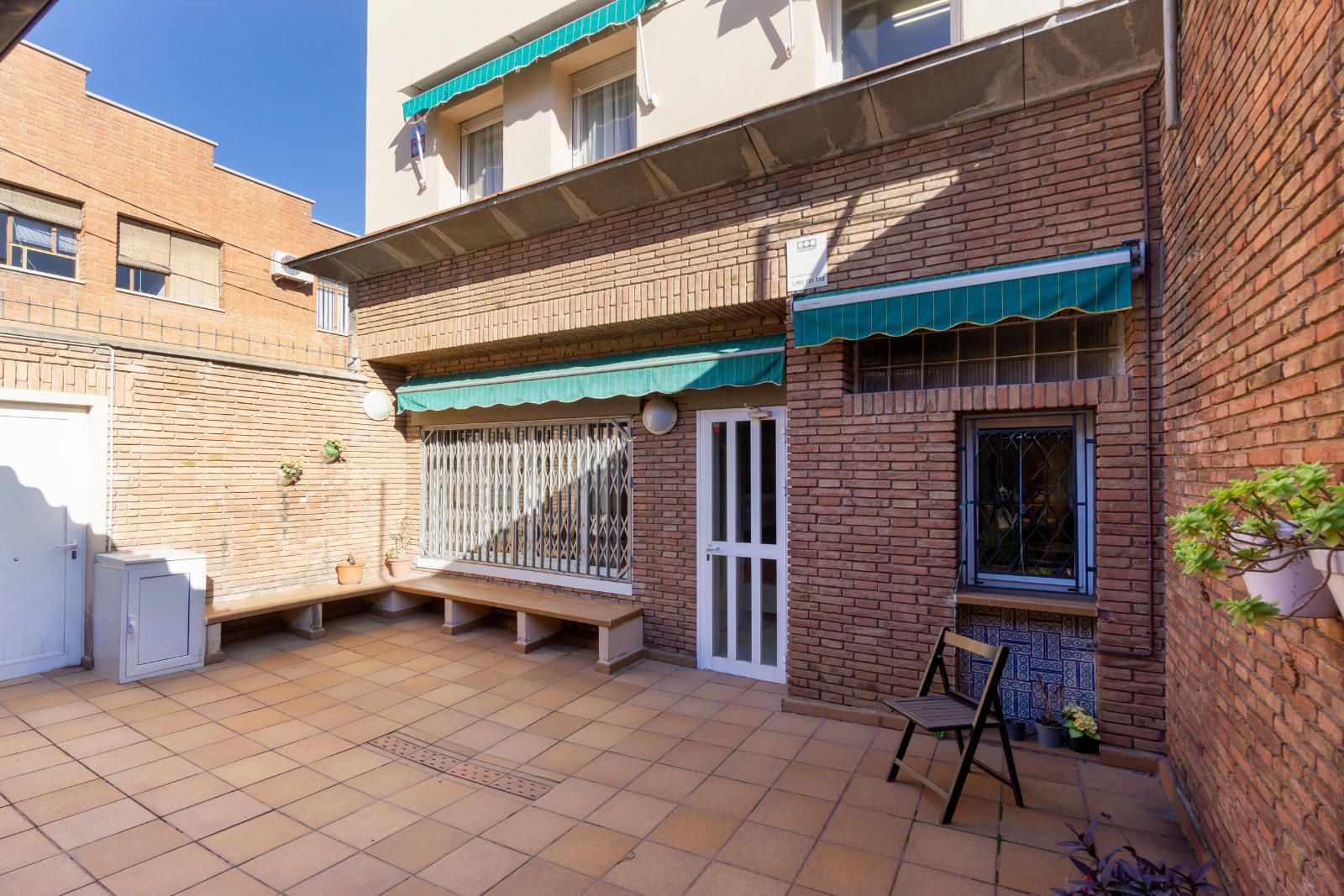 Terrace of Single-family semi-detached for sale in Sabadell  with Air Conditioner, Heating and Private garden