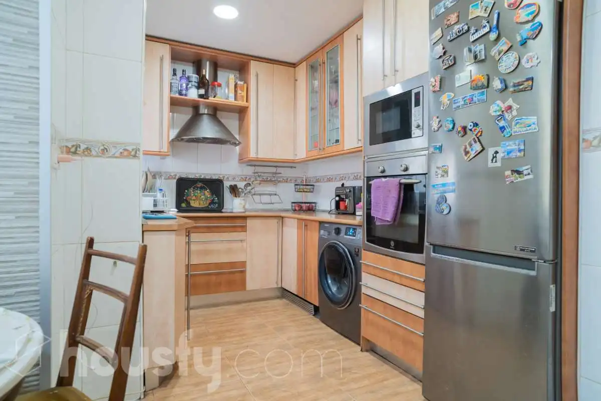 Kitchen of Flat for sale in Arganda del Rey  with Private garden, Terrace and Balcony