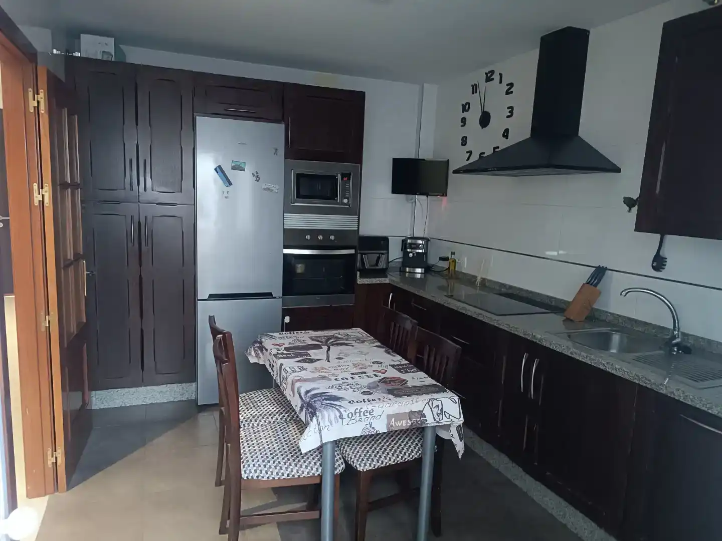Cocina de Casa adosada en venta en El Carpio con Aire acondicionado