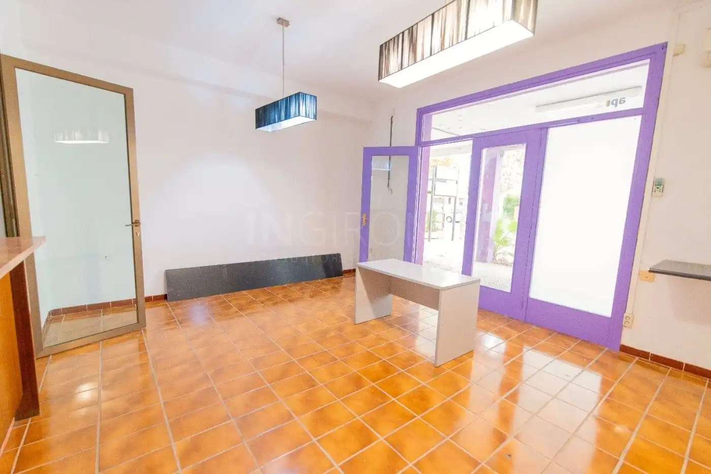 Local en venta en Empuriabrava con Aire acondicionado, Calefacción y Terraza
