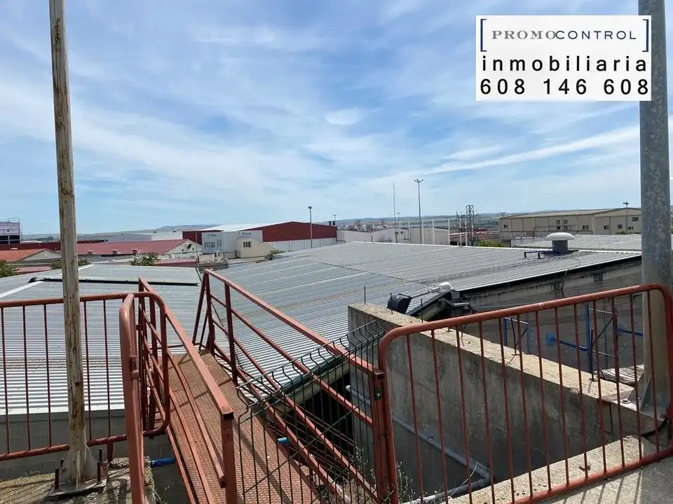Industriegebäude zum Verkauf in Zuera, imagen 22
