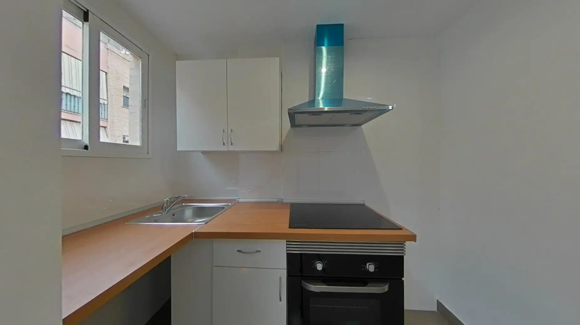 Kitchen of Flat for sale in Paterna