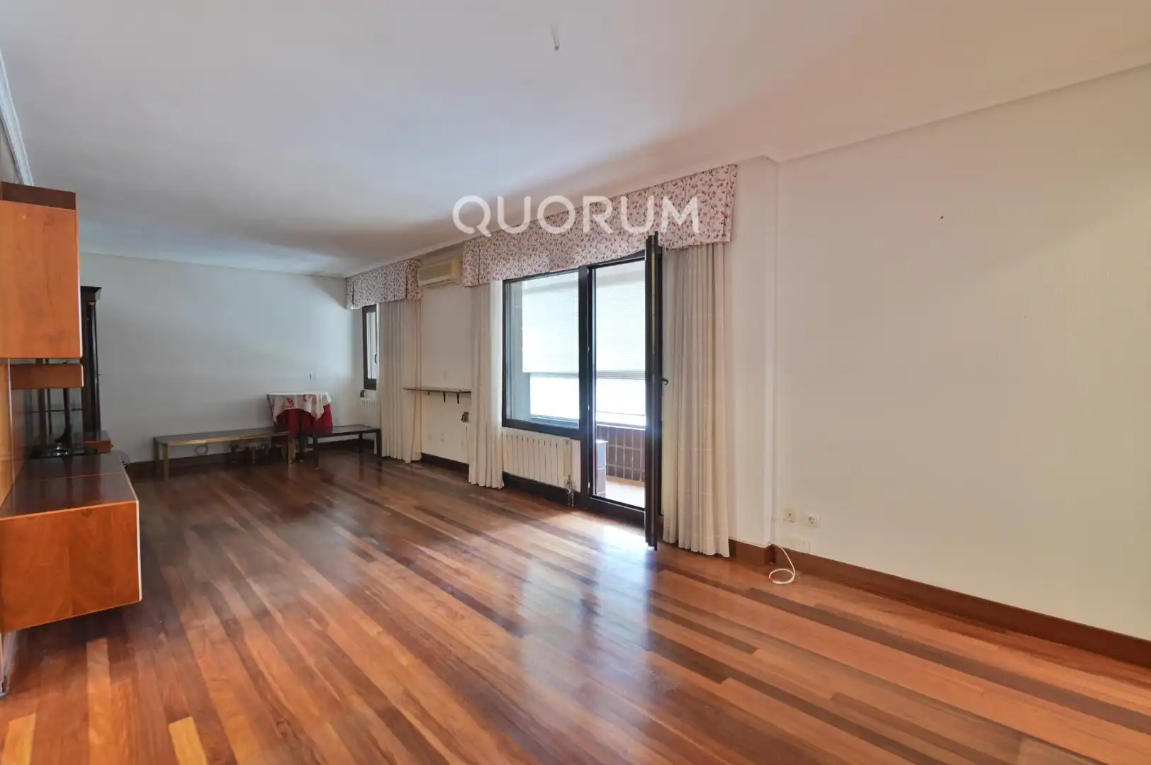 Piso en venta en Bilbao  con Calefacción y Terraza