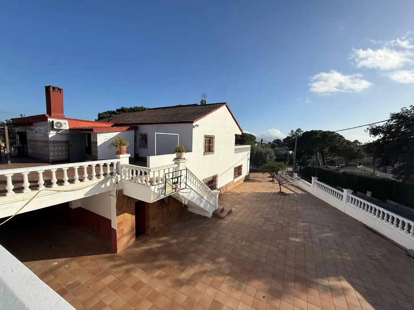 Vista exterior de Casa o chalet en venta en Lliçà d'Amunt con Calefacción, Terraza y Trastero