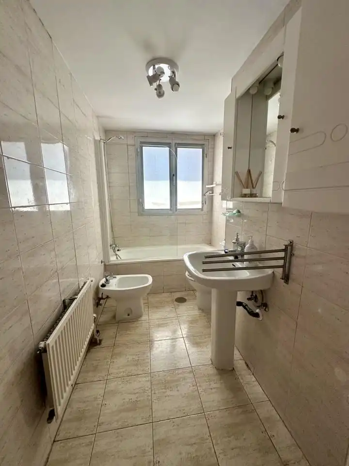 Baño de Piso en venta en Alcorcón con Calefacción