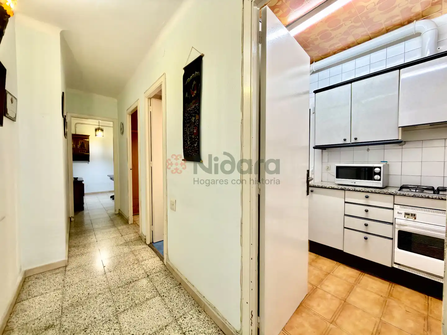 Küche von Wohnung zum Verkauf in Barcelona mit Möbliert, Ofen und Balkon