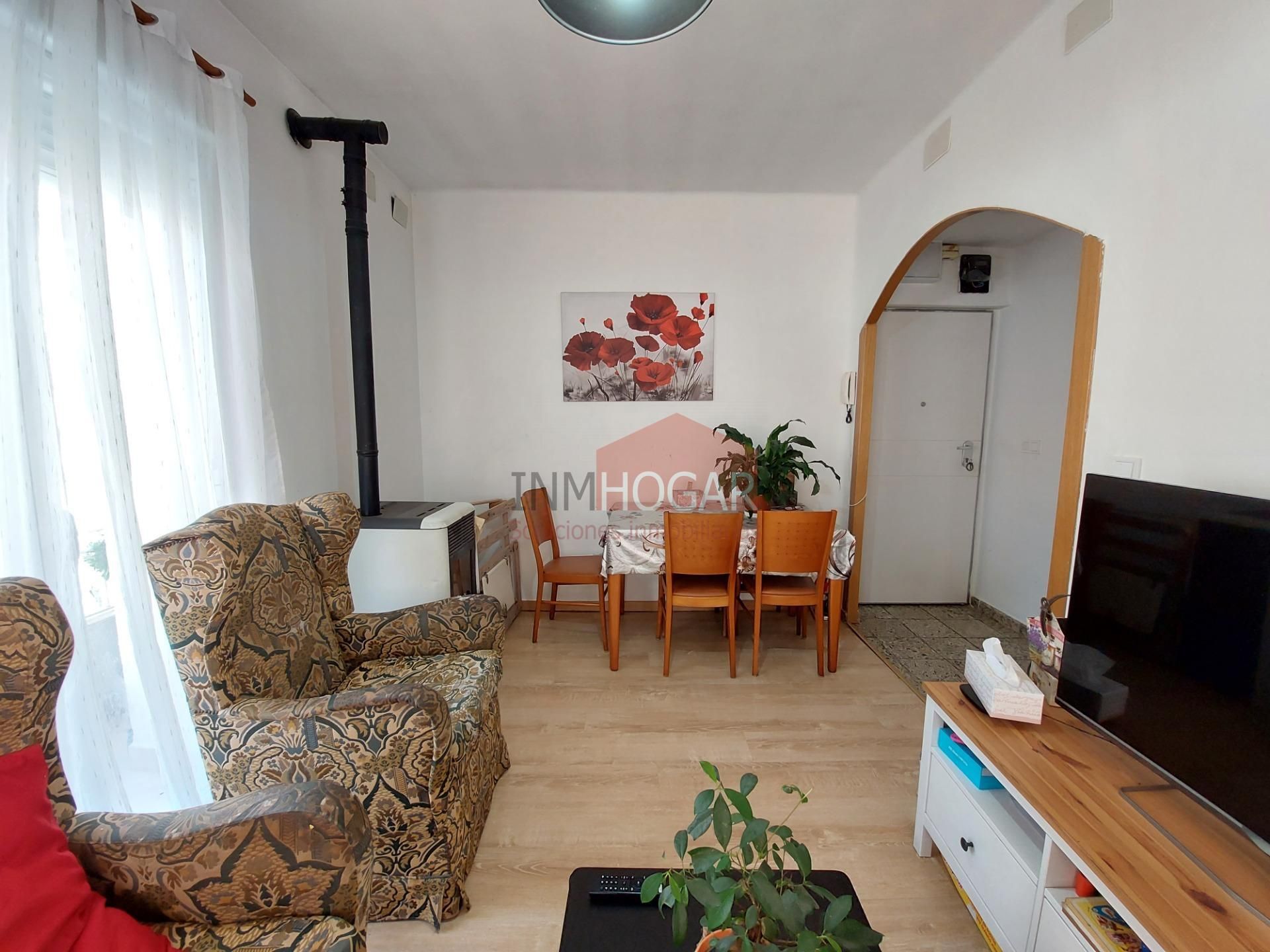 Living room of Flat for sale in Ávila Capital  with Heating, Private garden and Terrace